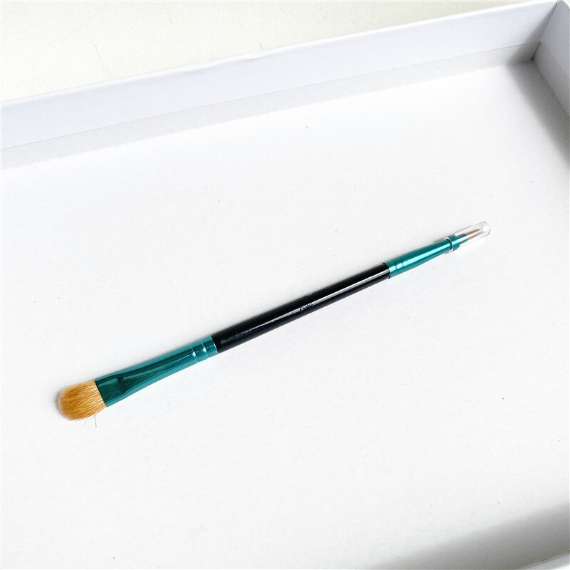 Eye Shadow Brush II main image 0