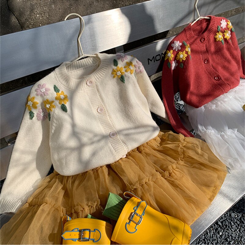 2021 New Spring neonate maglioni lavorati a maglia stile coreano ricamo floreale top Cardigan per bambini cappotti abbigliamento per bambini