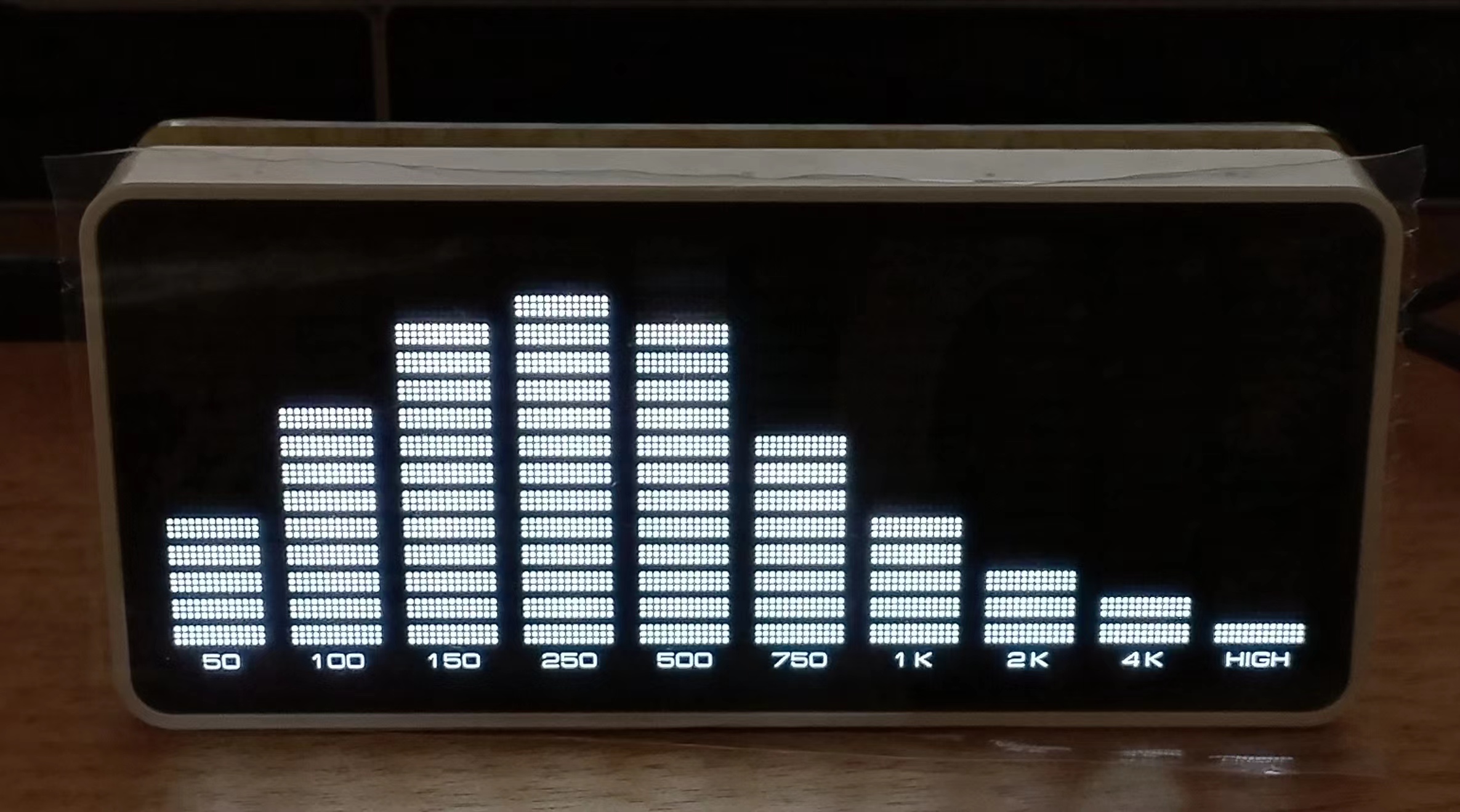 LINK1 AK1016 LED indicator Audio Music spectrum VU Meter Stereo Amplifier Board Adjustable light Speed Board
