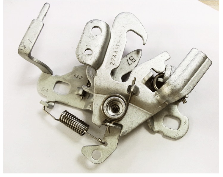 Car Engine Hood Latch lock for Citroen ZX Elysee Sega Triumph C2 C5 C4L