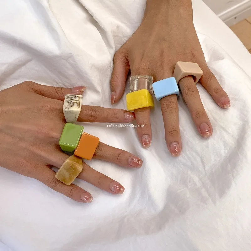 Anillo de plástico geométrico cuadrado grande y atrevido para mujer, anillos de dedo Knukle para mujer, anillo grueso de acrílico de colores sólidos simples, de joyería para niñas