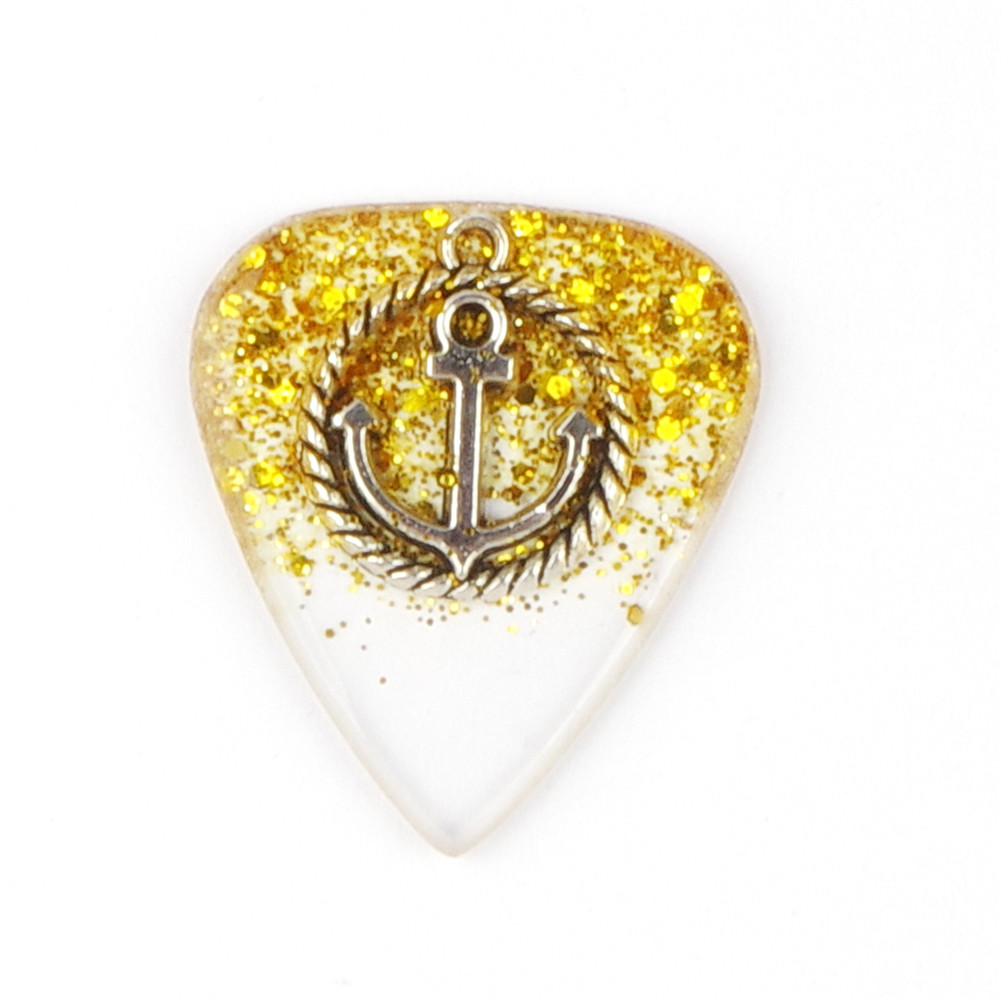 Púa de guitarra hecha a mano, exquisito collar de púa de guitarra DIY transparente, grosor 1,5mm, Metal de resina 3*2,5*0,15 cm: 4