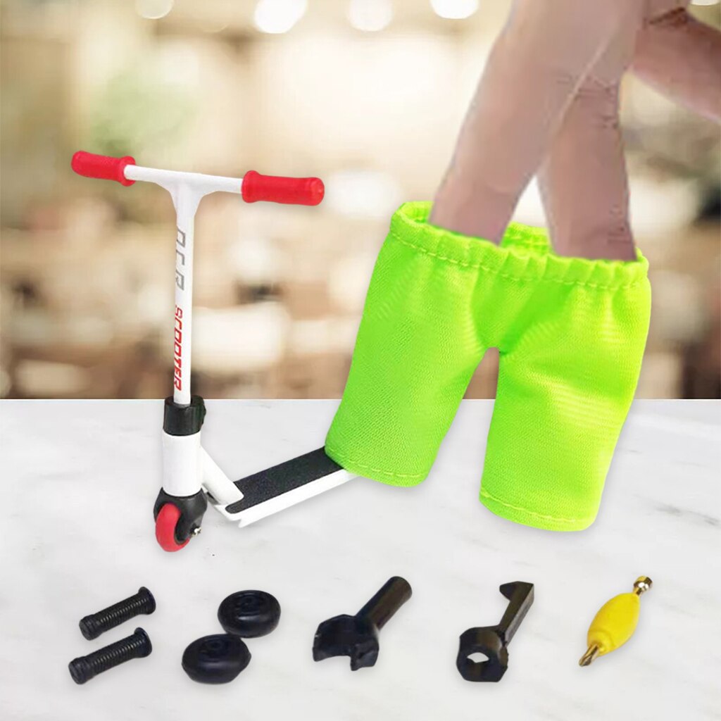 Finger Skateboard, Räder, Griffbrett, Skateboard Teile, Skateboard mit Zubehör, Interaktive Fingerspitze Spielzeug, Party Favors: Weiß