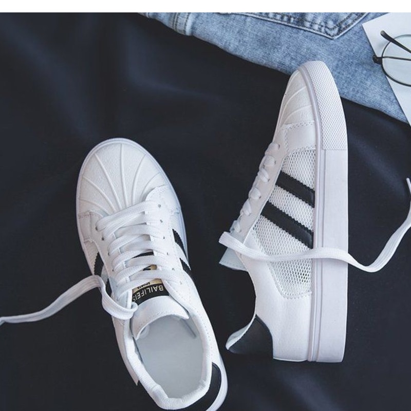 Dit zijn de mooiste lage sneakers voor deze lente en zomer