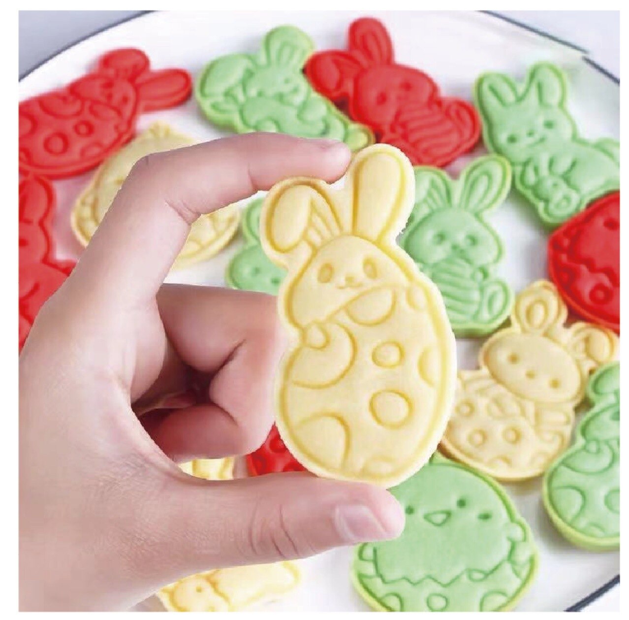 Happy Easter Bunny Egg Plastic Baking Mold Kitchen Biscuit Cookie Cutter Pastry Plunger 3D Fondant DIY Cake Decorating Tool
