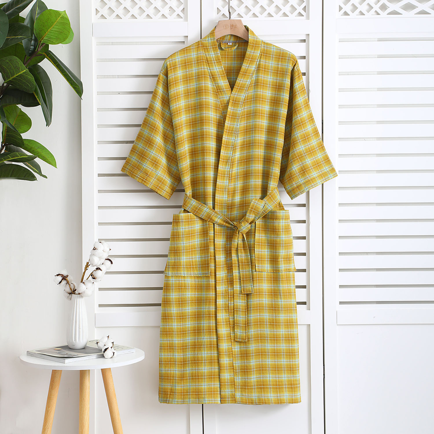 Albornoz de gasa de una sola capa de algodón con a cuadros para parejas, batas finas absorbentes para primavera y verano, ropa de casa Yukata, batas de Hotel: XL / YELLOW