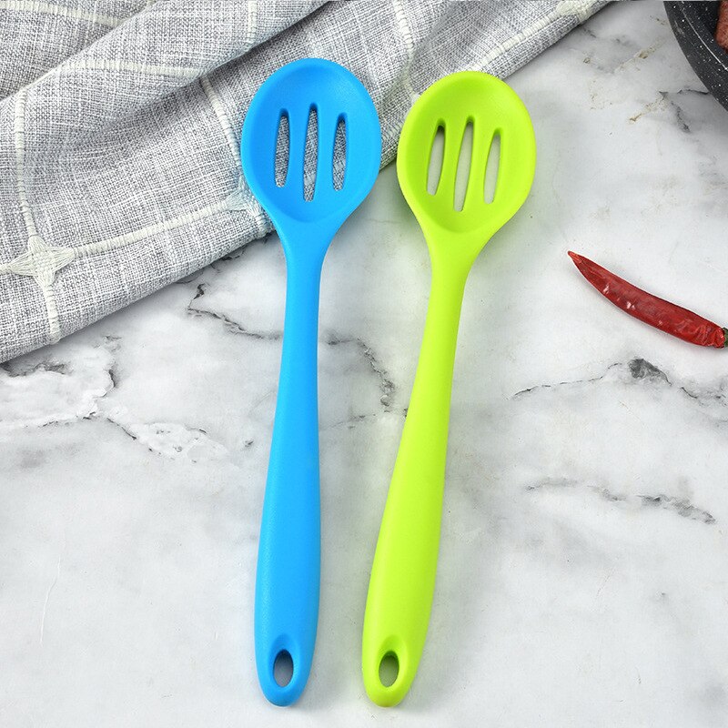Cuchara de silicona grande para sopa, colador antiadherente resistente a altas temperaturas, utensilios de cocina de mango largo