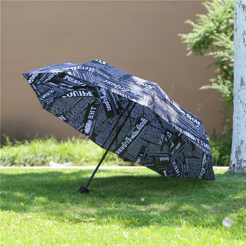 Oil Painting Newspaper Pattern Rain Umbrella Windproof Travel Men Umbrella Three Folding Metal Compact Women Umbrella