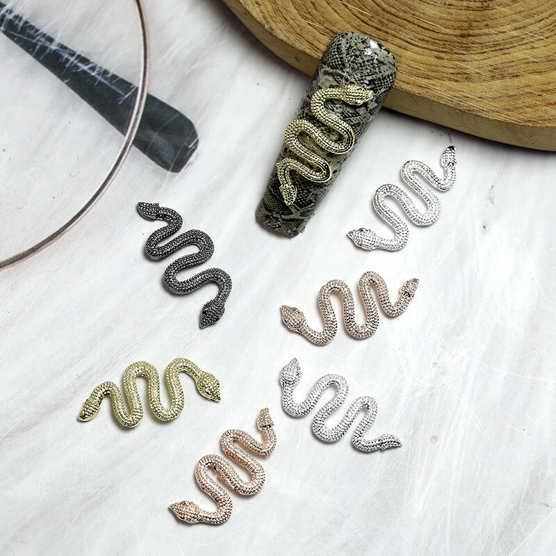 20 stk legeret slange negle ornamenter metal negle kunst dekorationer diy slange manicure tilbehør negle charms i bulk til dekoration