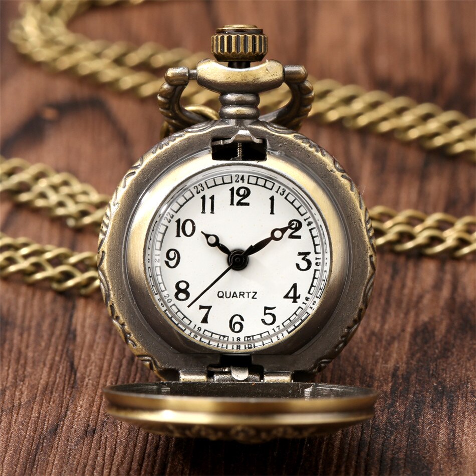Small Dial Vintage Train Locomotive Pattern Quartz Necklace Pendant Pocket Watch Training Watch