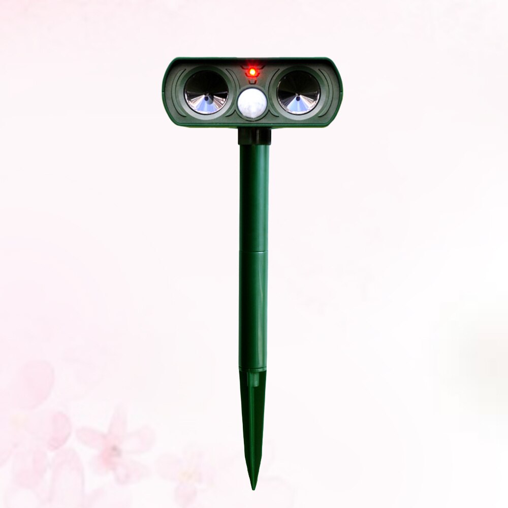 Solar Powered Motion Activated Animal Ultrasonic Cats Dogs Repeller Frighten Animals For Outdoor Gardening (Dark Green)
