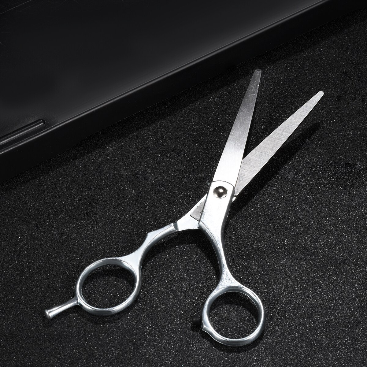 Ciseaux de coiffeur en acier inoxydable, ciseaux pour couper et éclaircir les cheveux, outil de coiffure et de soins capillaires, 1 pièce