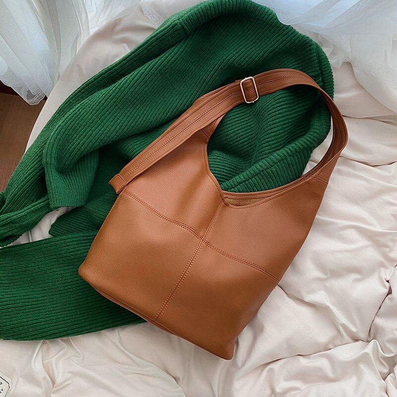 Kvindelig spandpose koreansk stor tote-taske chic chic skuldertaske punge håndtasker simpelt blødt læder crossboby