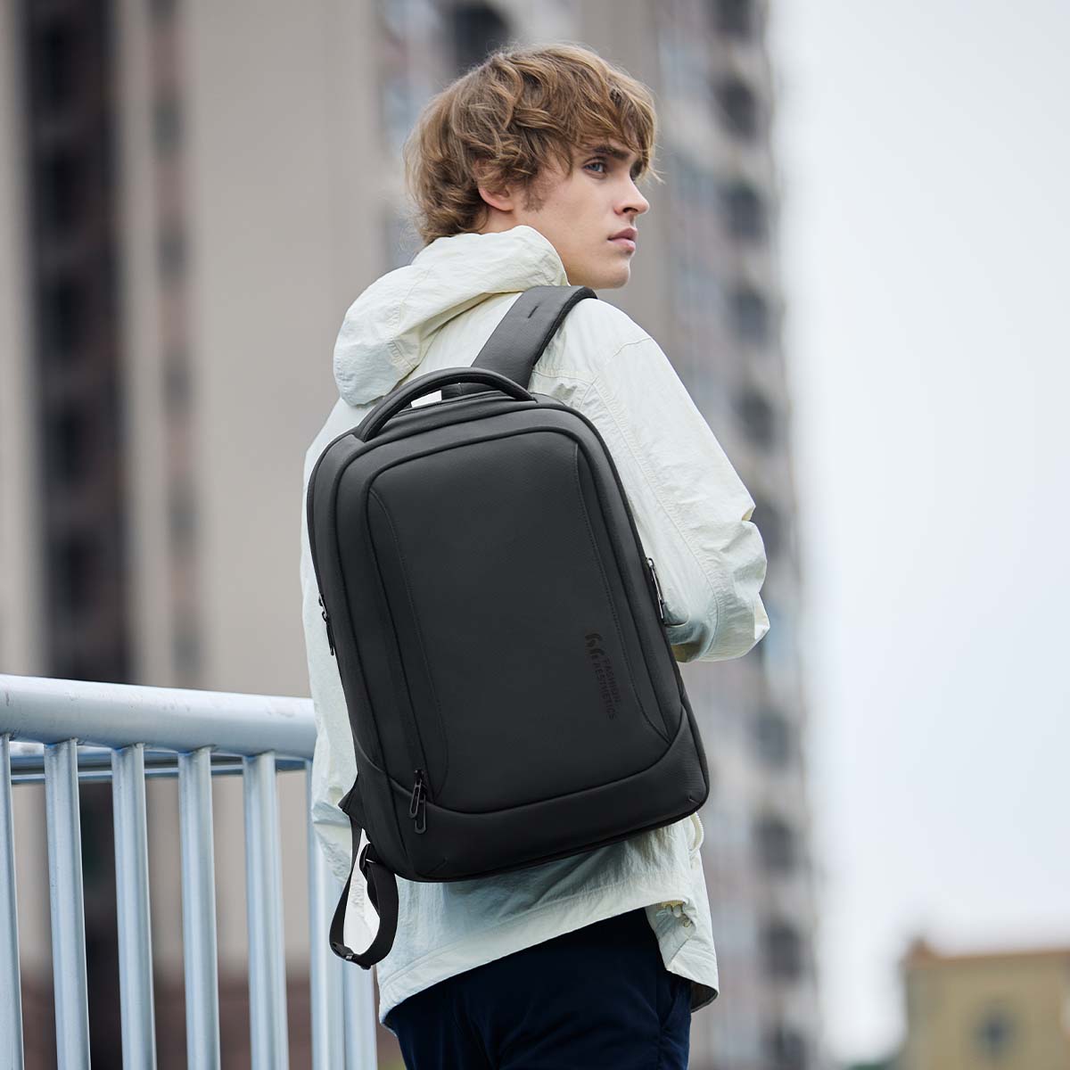 Heroic Knight Plecak podróżny służbowy Męski plecak na laptopa o dużej pojemności dla 15.6" Fashion Boy Plecak szkolny z portem USB