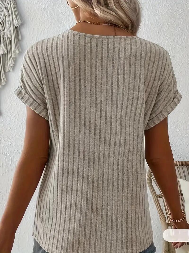Forår/sommer ensfarvet ribbet top med v-hals og knappedekorationer til damer, størrelse -2xl