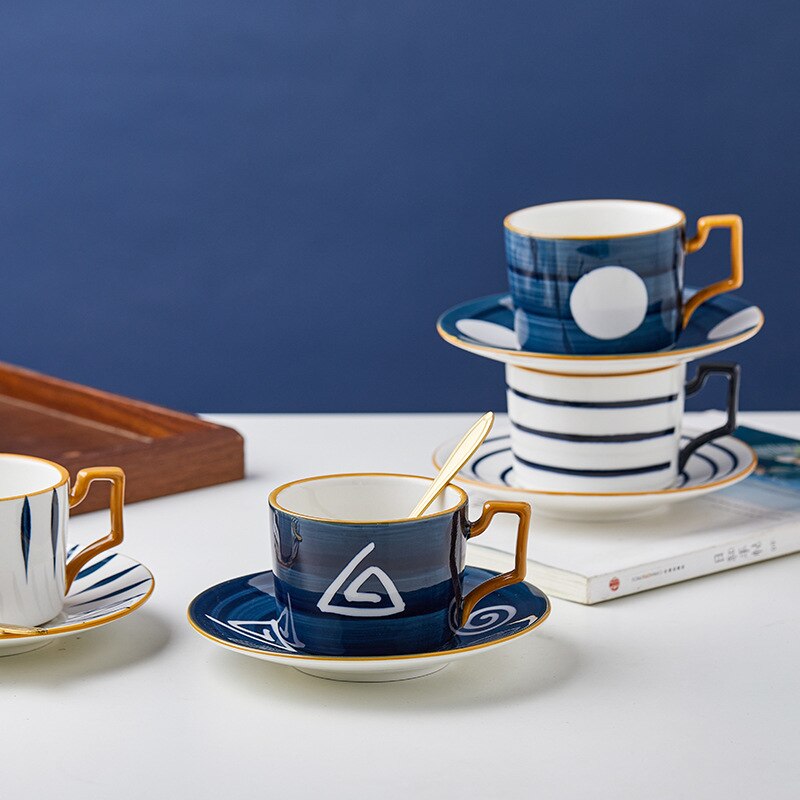 Ettermiddag kopper og underfat nordisk hjem blomsterkopper keramikk kaffe melkekopper underglasur farger kaffe porselen kopper kjøkkenutstyr