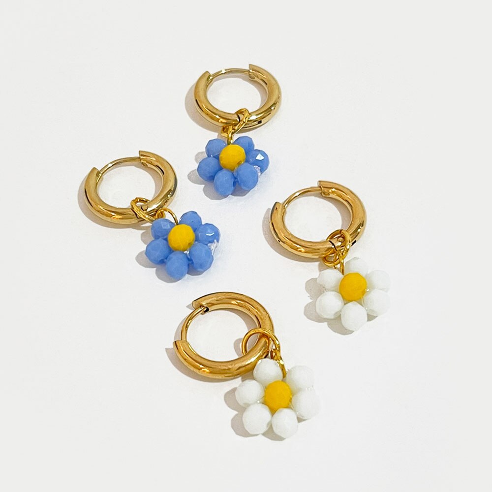 Peri&#39;sbox Boho Candy Kleur Acryl Daisy Hoop Earring Voor Vrouwen Multicolor Cute Flower Charm Huggie Oorbellen Zomer Sieraden