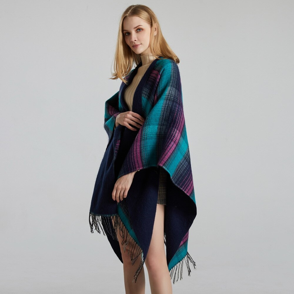 Schotse Klassieke Kleur Herfst Winter Plaid Cape Cape Met Kasjmier Kwastje En Warm Split Vrouwen Sjaal