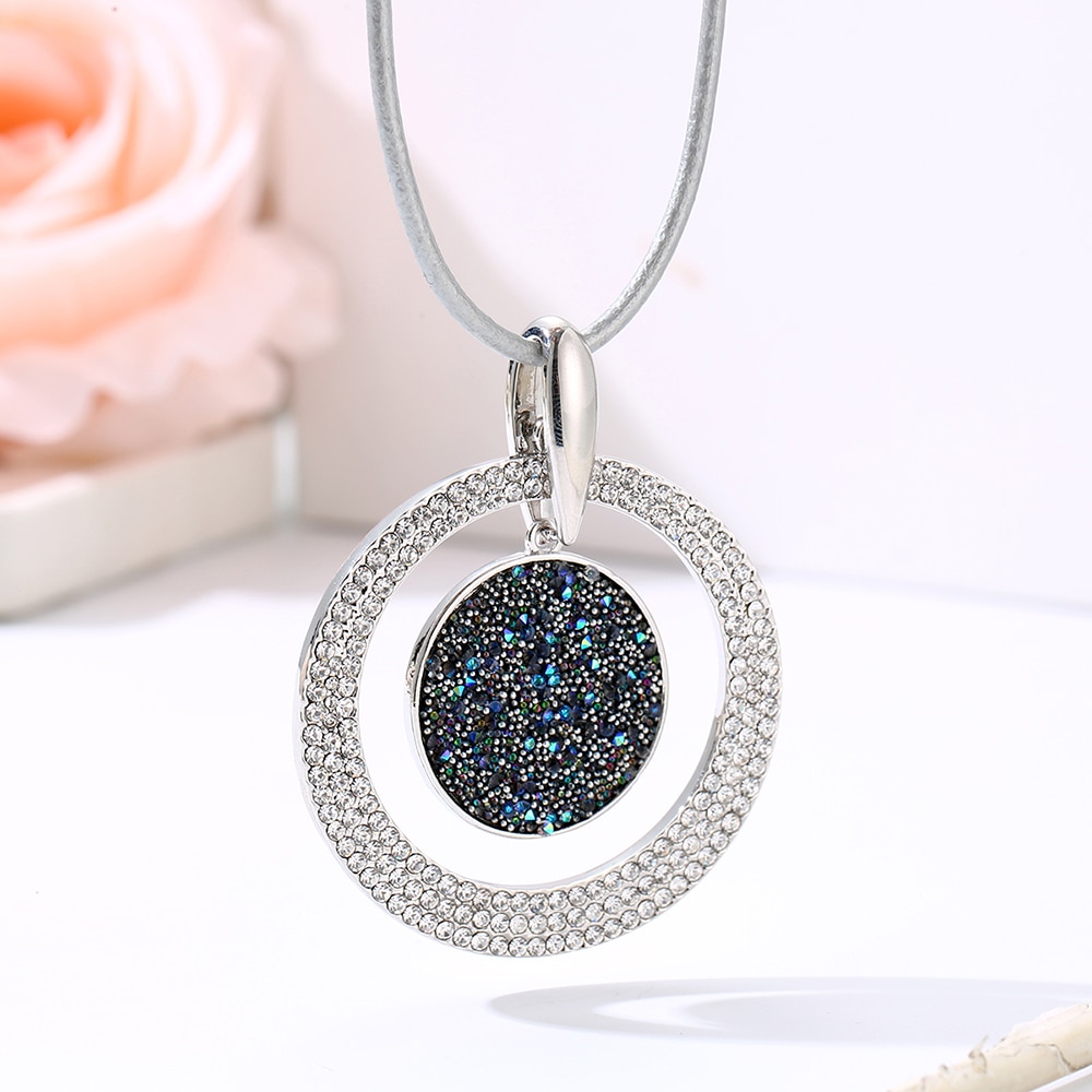 Beautiful Big Colorful Hollow Round Circle Pendant Necklace For Women Color Long Sweater Jewelry Geometric Crystal Necklace
