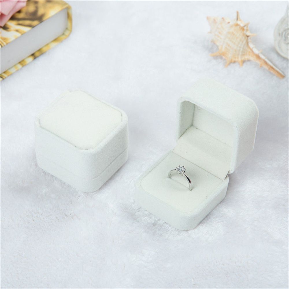 1Pcs Samt Schmuck Platz Box Frauen Hochzeit Ohrringe Ring Display Organizer Fall Elegante Schmuck Box 50x55x40mm: grey