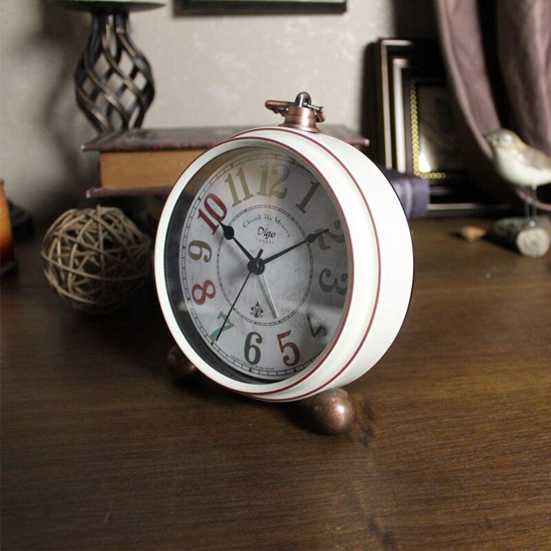 Digo Retro Alarm Clock Battery Silent Non-Ticking Metal Desk Table Quartz Digital Clocks for Indoor Bedroom Decor Kids