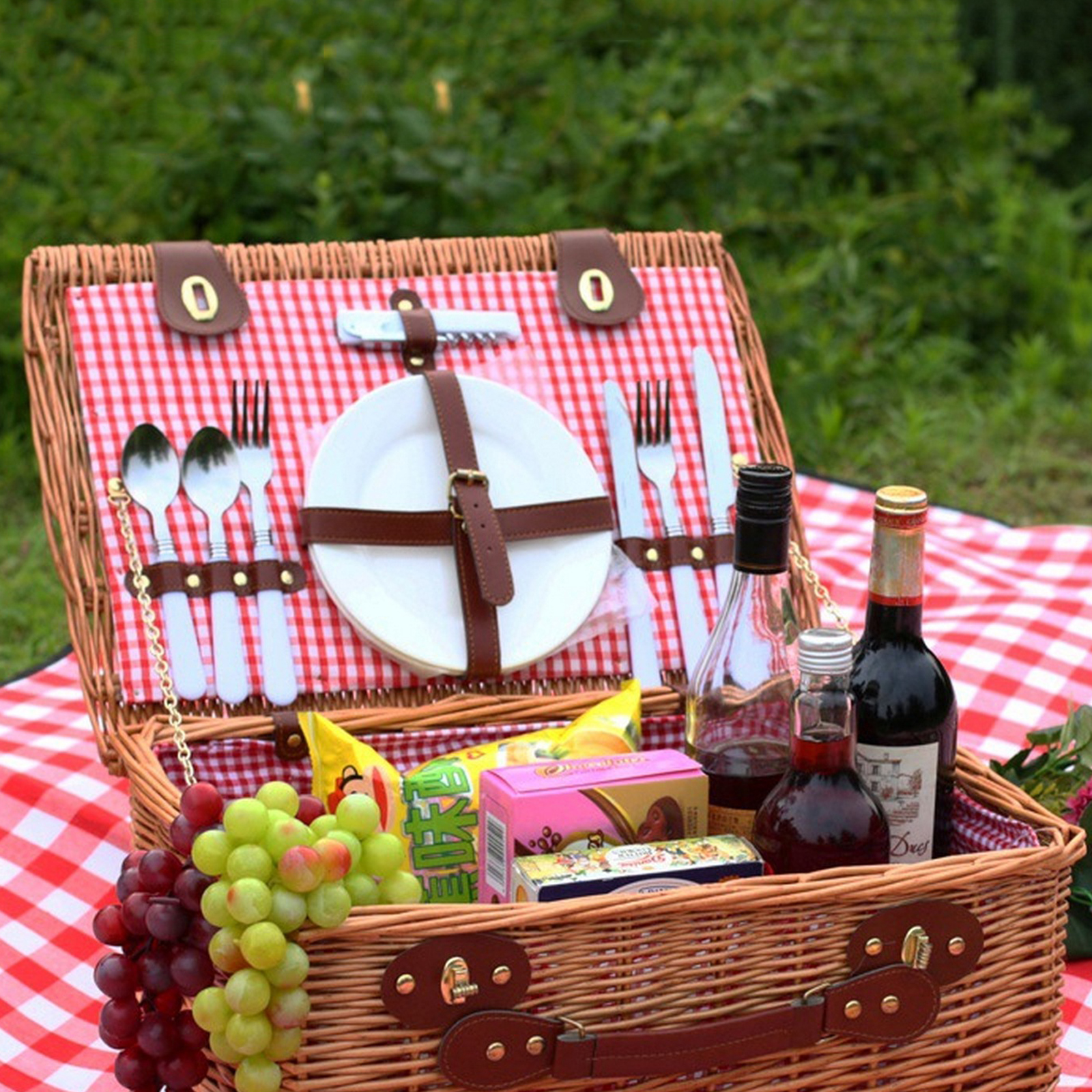 Wicker Basket Storage Box Camping Picnic Baskets With Lid Outdoor Portable Fruit Basket Handmade Wicker Picnic Basket Container