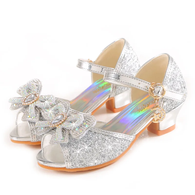 Sandalias de verano para niñas con tacón, zapatos con purpurina brillante y diamantes de imitación a la , zapatos de baile con perlas y pajarita de princesa para niños H876: Plata / 32
