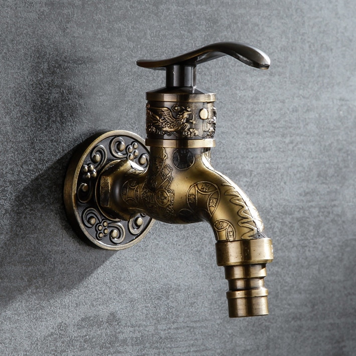 Antieke messing kraan voor badkamer - wandmontage