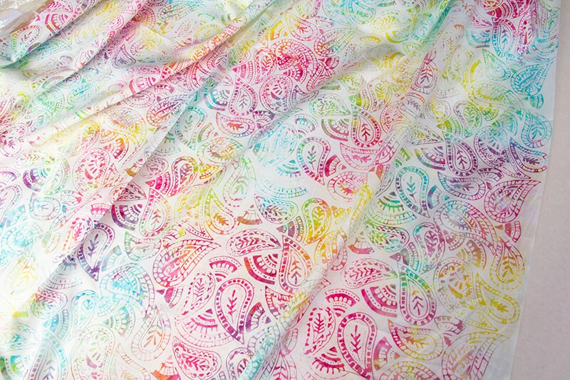 50cm*110cm DIY Patchwork Bali wax printing Batik Fabrics Tonga Batik Border Buttercream Folksy Paisley Satin Fabric