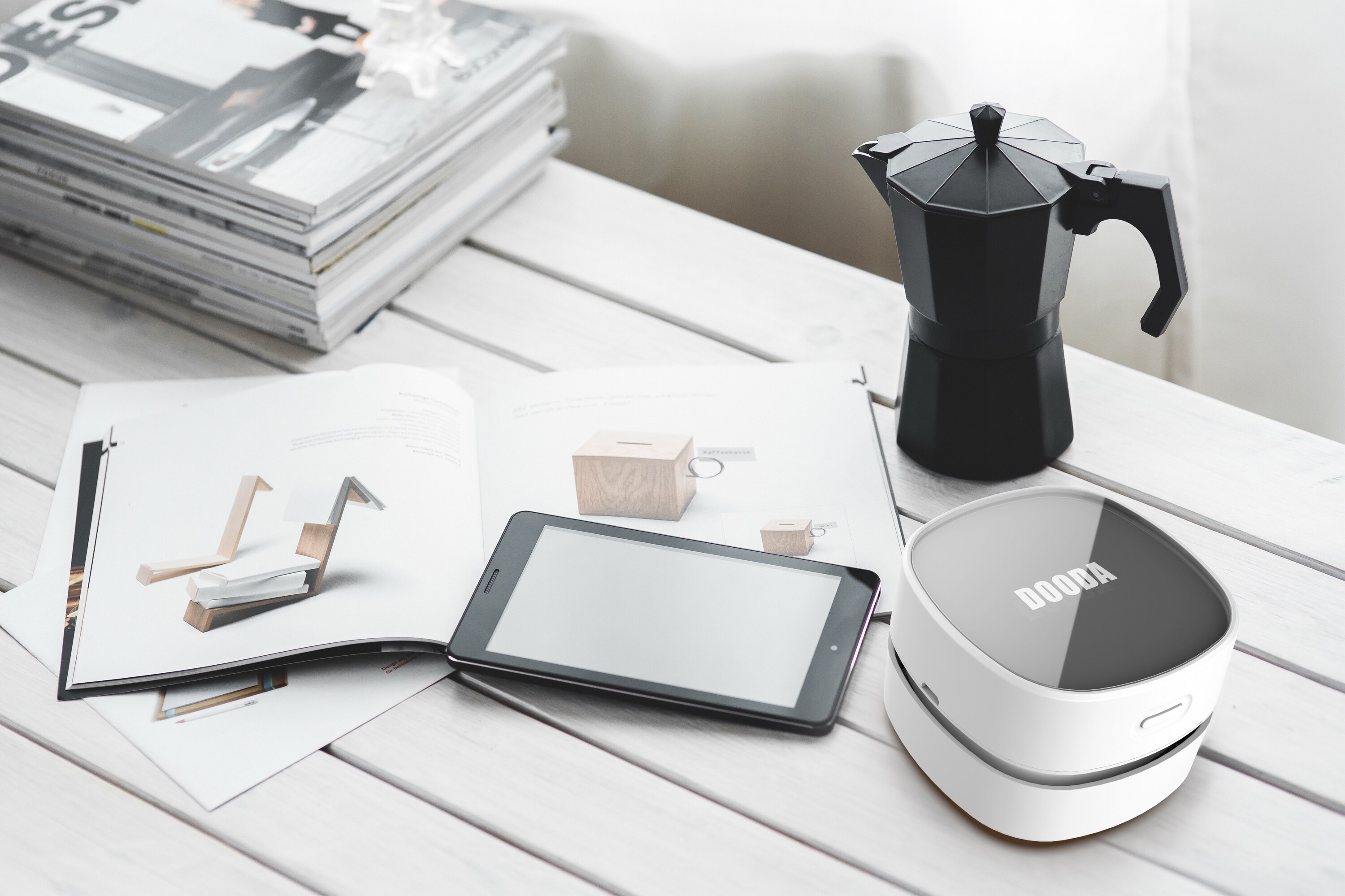 Hand-Held Desktop Stofzuiger Met Super Zuigkracht Om Met Kleine Vuilnis Zoals Haar, confetti, Rubber Kladjes, Etc.