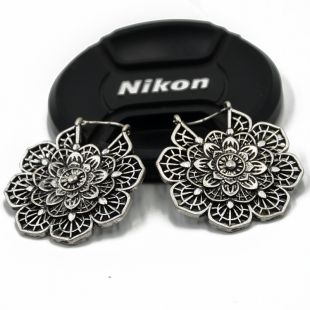 Showlove-2Pcs Brass Ear Weight Different Style IIndia Tribal Ear Taper Expander Plugs Piercing Gauge Earrings Body Jewelry: D