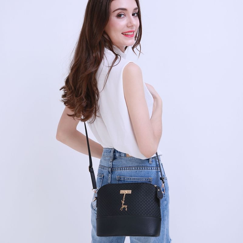 Vogue Star offre spéciale! Sacoches en forme de coquille pour femmes, sacoches tendance, Mini sac à épaule avec jouets en cerf,