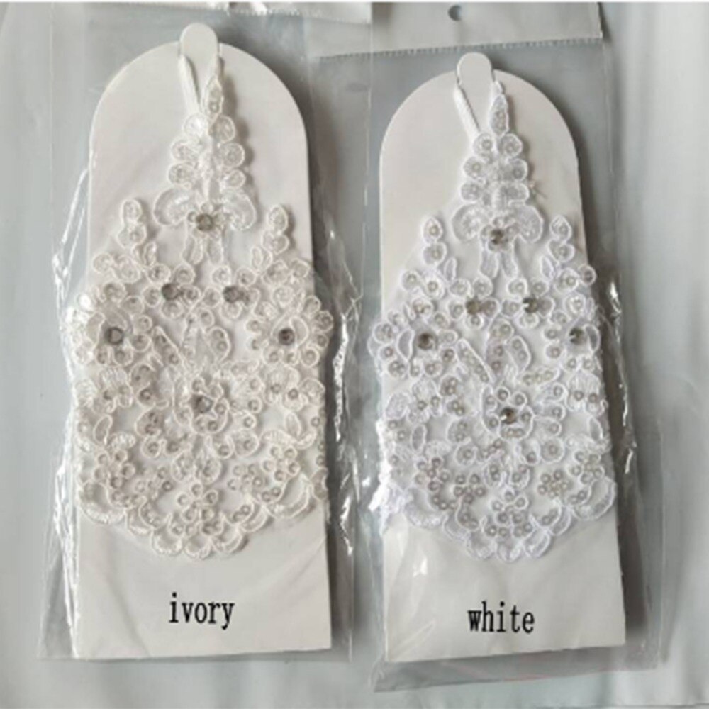 White Ivory Red Short Wedding Gloves Wrist Length Fingerless Lace Appliques Sequins Bridal Gloves Wedding Accessories
