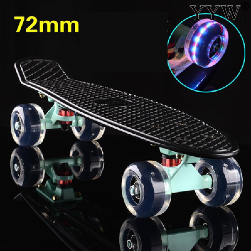 Clignotant planche à roulettes simple Kicktail Penny Mini Cruiser Rocker 4 roues adolescent adulte trottoir patinage rue filles planche à roulettes: A19