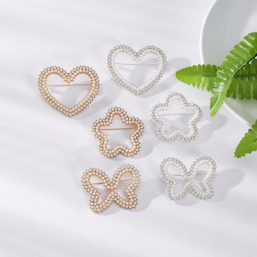 Broche géométrique en forme de papillon pour femme, avec strass, cœur, cerise, Badge, broches, vêtements, bijoux de décoration