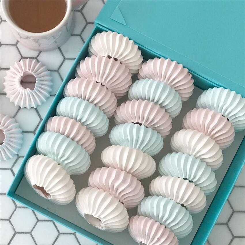DIY Russian Pastry Flower Icing Piping Nozzles Cake Sandwich Cookie Squeeze Flower Mouth Tips Baking Decoration Tools
