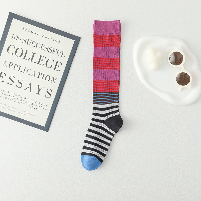 Sokker kvindelige midtlår læg- og knæstrømper fransk retro illustration litterær abstrakt gade forår og efterår bomuldssokker: Lyserød