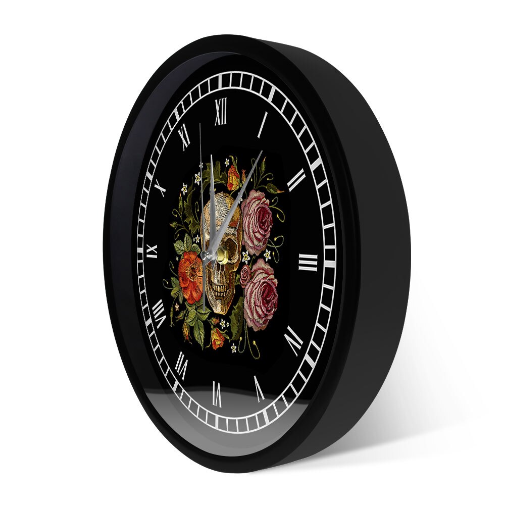 Tatovert hodeskalle roser veggklokke død ondskap drepe morder tatovering menneskelig kroppsdel skjelett bein vintage dekorativ klokke veggklokke