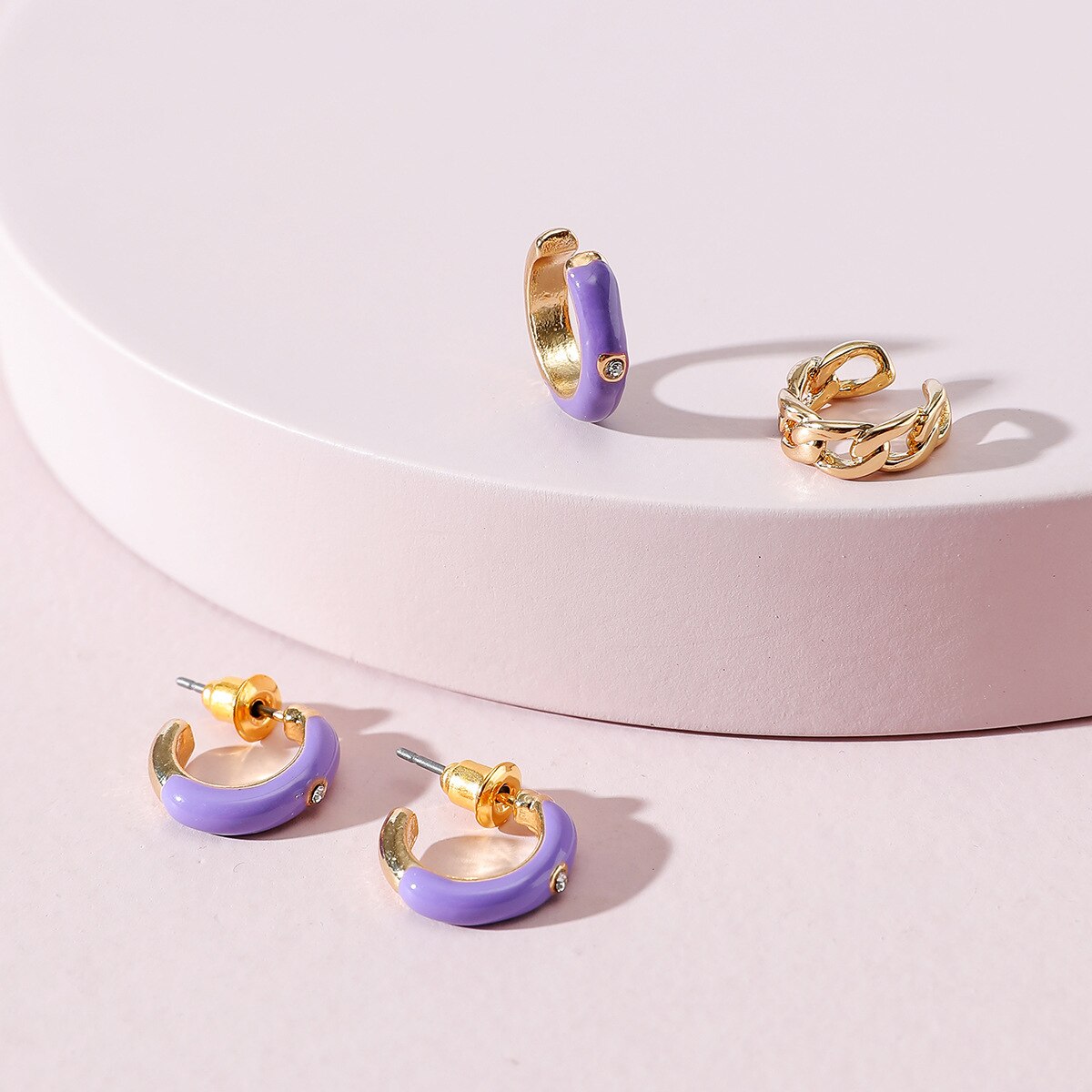 4 pçs nova cor esmalte minúsculos brincos de argola para mulher cz orelha piercing huggie com corrente dourada ouvido manguito conjunto moda jóias presente: Purple