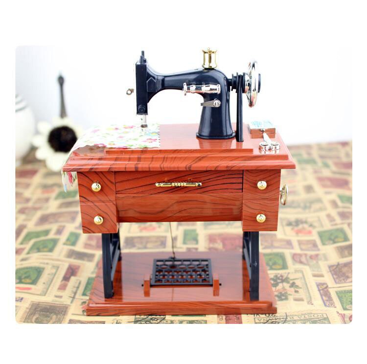 Boîte à musique Machine à coudre | Mini boîte à musique créative de Style nostalgique rétro, Simulation de couture, boîte à musique en , décoration de maison D033: Default Title