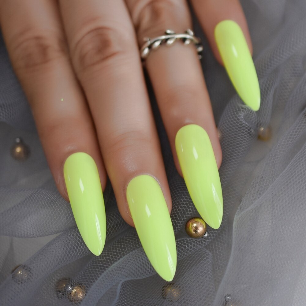 extra Lange Neon- Grün Gefälschte NäGel Super Stilett Gebogene Drücken Sie Auf FingernäGel UV Gel Polnischen Startseite Glossry Sommer Nagel Tipps 24