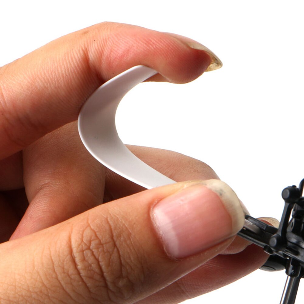 1Set Flying UFO Ball your hand flying UFO with LED lights for children's plastic, beautiful and fun outdoor