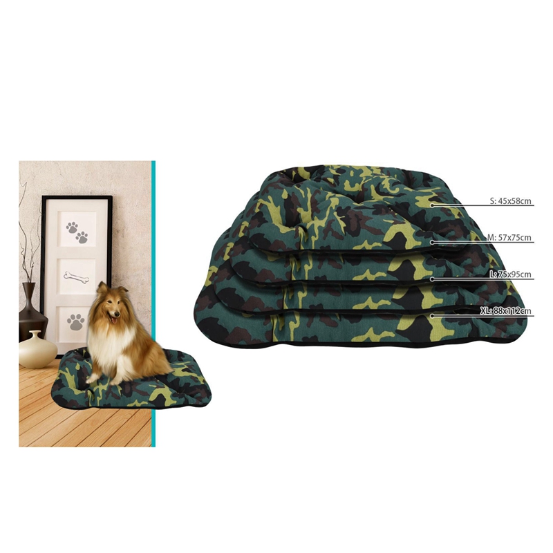 MASCOTALANDIA Cama para perros y gatos camuflaje ovalada Colchoneta para perro y gato para casa Colchón suave y cálido Esterilla transpirable para mascotas Fondo impermeable y antideslizante Cojín calida cómoda