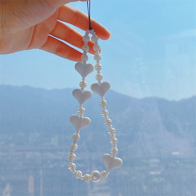 2022 Mobile Phone Charm Beads Anti-loss Telephone Lanyard Jewelry For Women Heart Mobile Phone Chains Accessories