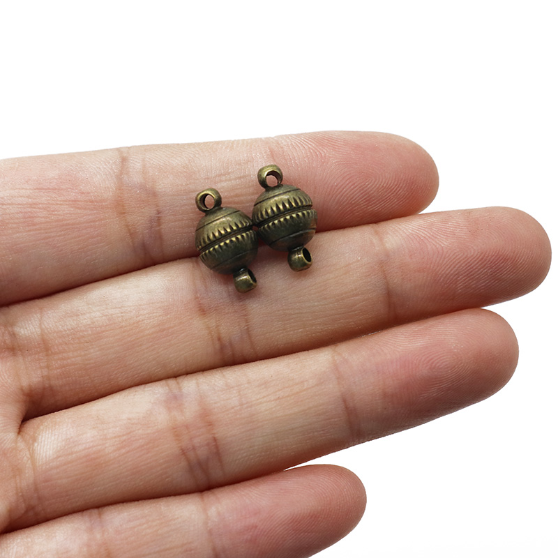 5Pcs Ronde Magnetische Sluitingen Met Schroef 6Mm 8Mm 10Mm Armband Ketting Magneet Sluitingen Aansluitingen Voor Diy sieraden Maken Bevindingen: 12mm / GRIJS