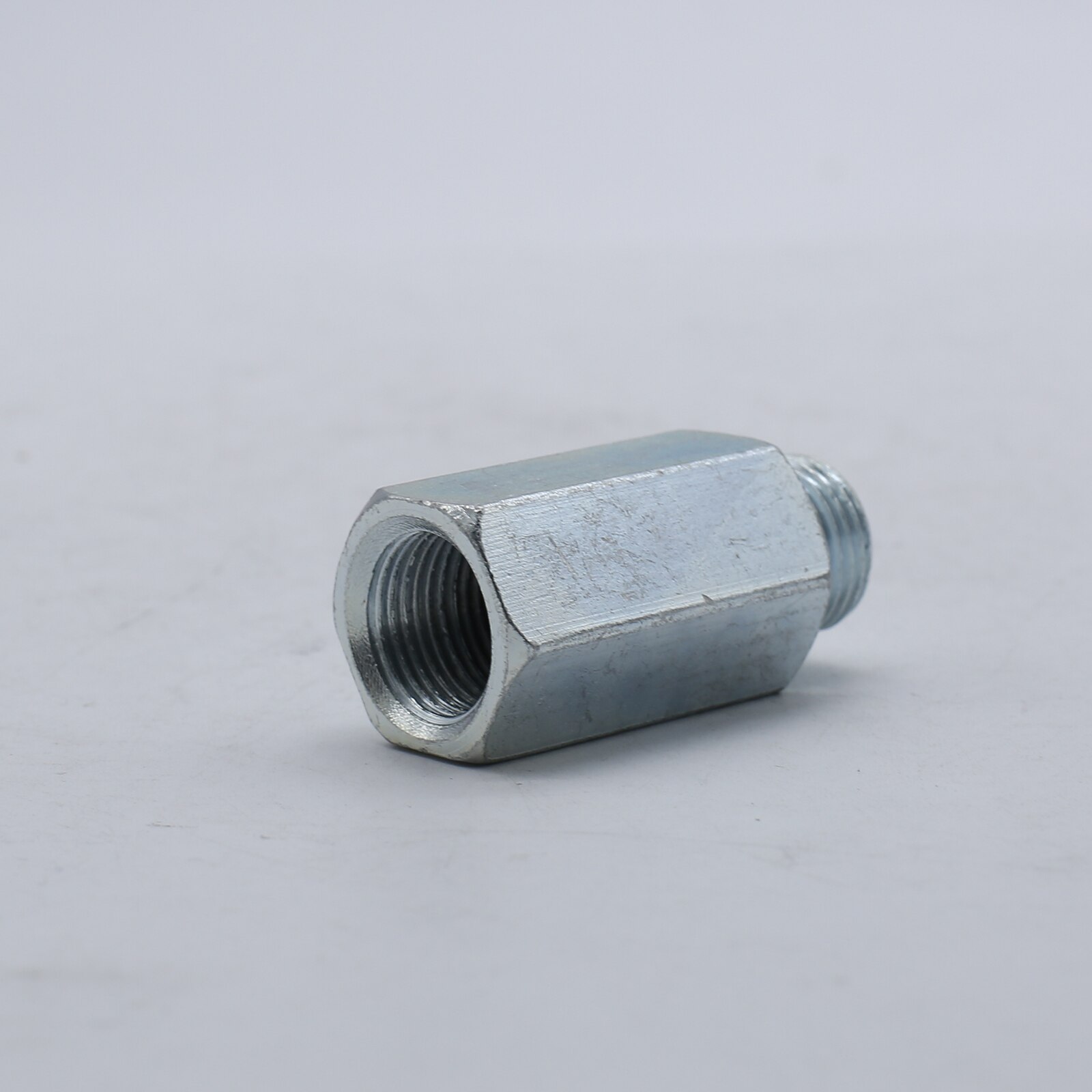 Outdoor Car Durable Straight Oxygen Sensor Extender Galvanized Sensor Extender High Hardness With Extension Spacer For Vehicle