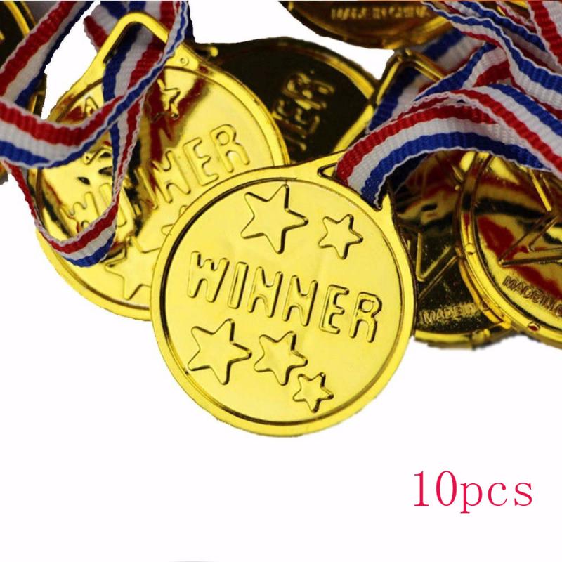 Gold Plastic Childrens Winners Medals Sports Day Winner Party Bag Awards for Kid， Party Bag Prize Awards Toys For Kids Party: 10pcs