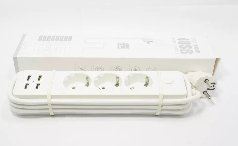 2200W Eu Plug Travel Power Strip Draagbare 1.8M Verlengsnoer Stopcontact Met 4 Usb Charger Socket Voor home Office