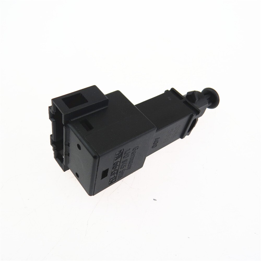 SCJYRXS-Interruptor de Pedal de freno de 4 pines, Sensor 1J0945511A para Golf Polo A2 A3 TT Seat Ibiza Arosa Cordoba Octavia Fabia 1J0 945 511A
