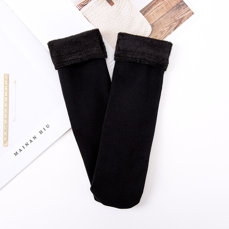 Winter Wamer Women Thicken Thermal Wool Cashmere Snow Socks Seamless Velvet Boots Floor Sleeping Socks For Ladies: black